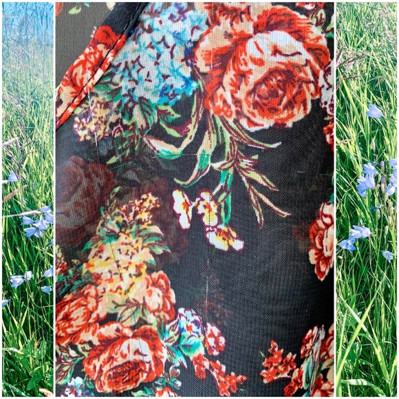 🌿U2B Tank (L) - Picture 3 of 4